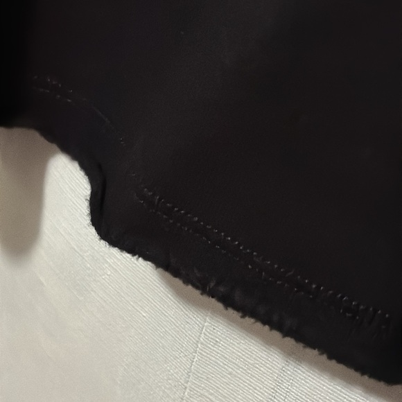 EUC American Eagle Oversized Cropped Raw Hem Sweatshirt-Sz XS-Turtleneck-Black - Picture 5 of 16